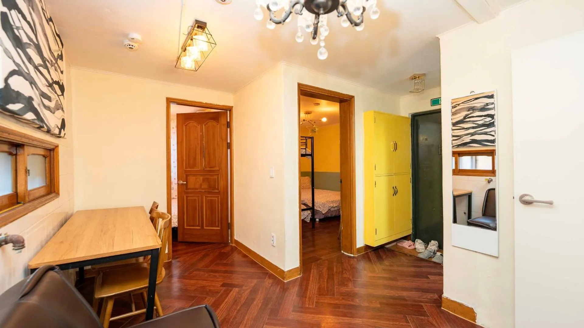 2 - Gu&Anne House Seoul Hongdae Stn 5Rooms,4Bathroom 0*,